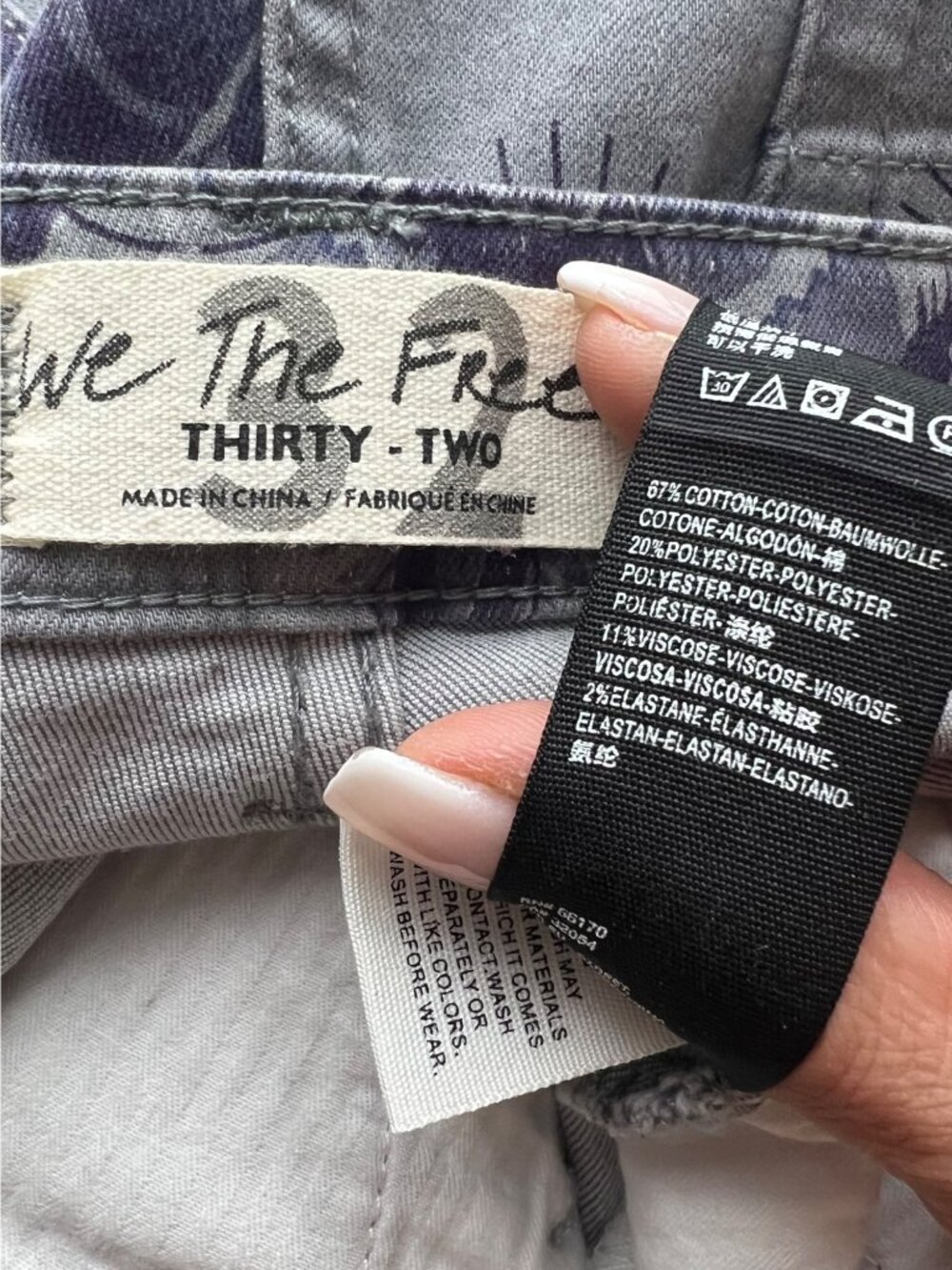 NWOT Free People Gray Mid-Rise Floral Super Flare Bell Bottom Jeans 32| 70s Boho - Picture 14 of 16